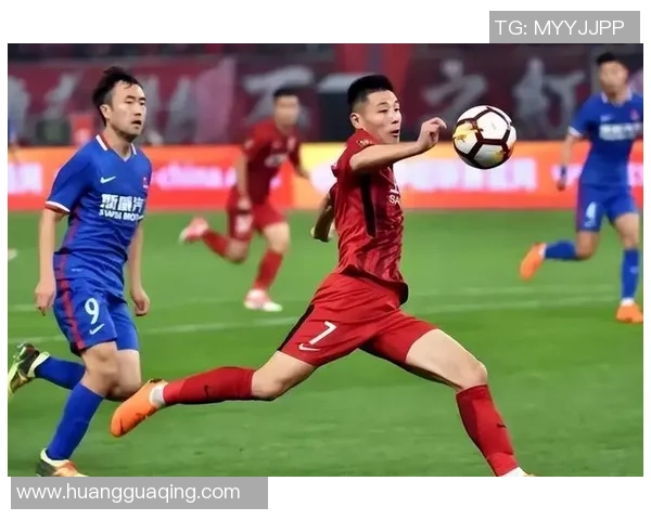 球星加盟中国足球四川队助力地方足球崛起与发展 球星加盟中国足球四川队助力地方足球崛起与发展