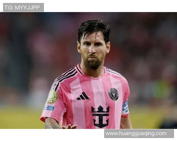 从足球球星顶级待遇透视体育商业价值与社会影响力